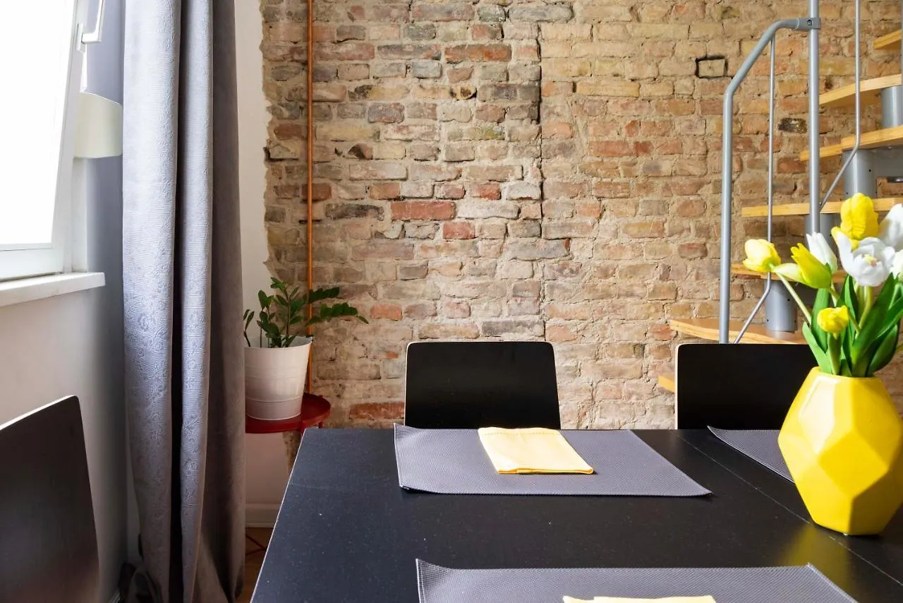 Homaris - Apartment Kollwitzkiez Berlin