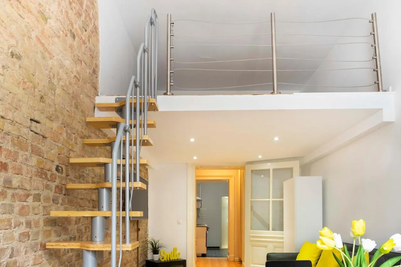 Homaris - Apartment Kollwitzkiez Berlin